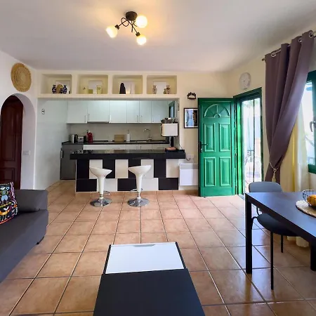 Playa Park 17, Charming One Bed *