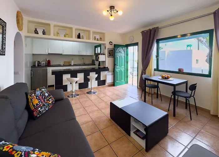 Playa Park 17, Charming One Bed Apartment Puerto del Carmen (Lanzarote)